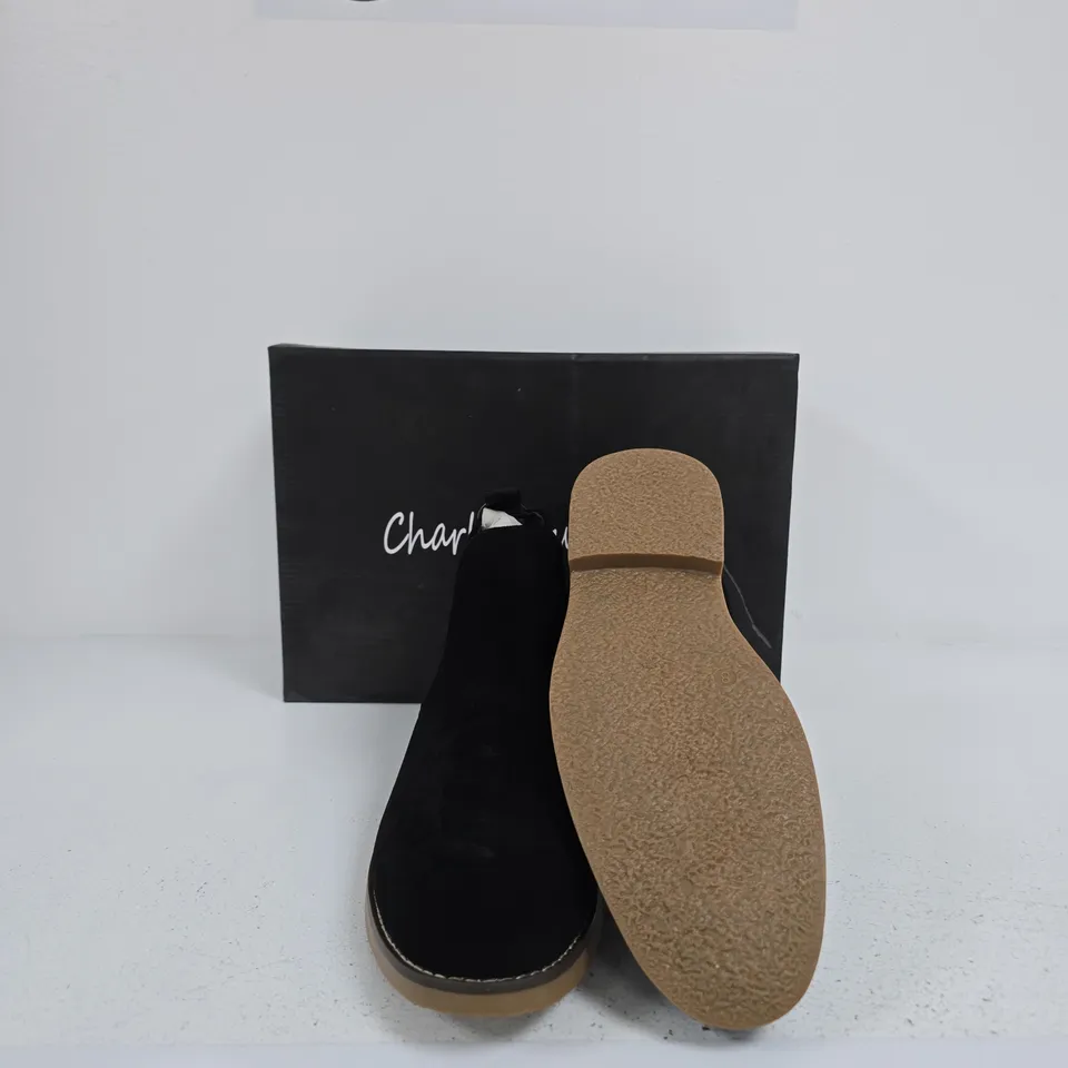 CHARLES SOUTHWELL KANSAS CHELSEA BOOTS – BLACK, UK 8