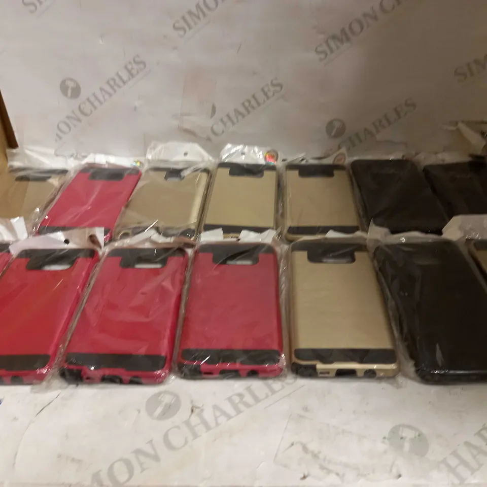 LOT OF APPROXIMATELY 50 PHONE CASES IN VARIOUS SIZES AND COLOURS