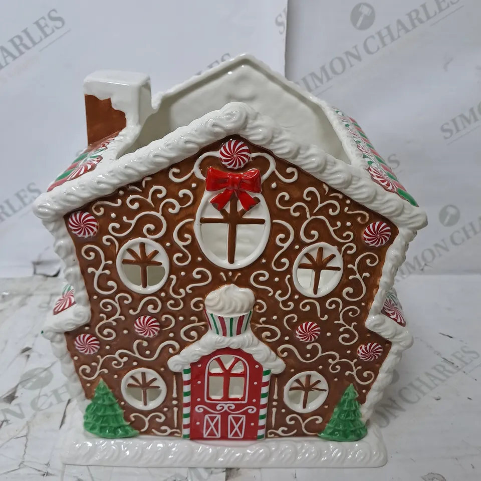 HOMEWORX BY HARRY SLATKIN & CO. CERAMIC GINGERBREAD HOUSE
