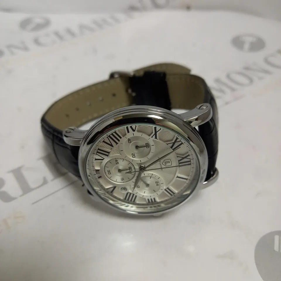 MENS LOUIS LACOMBE CHRONOGRAPH WATCH – MULTI FUNCTION DIAL WITH DATE – ROMAN NUMERAL DIAL – LEATHER STRAP 