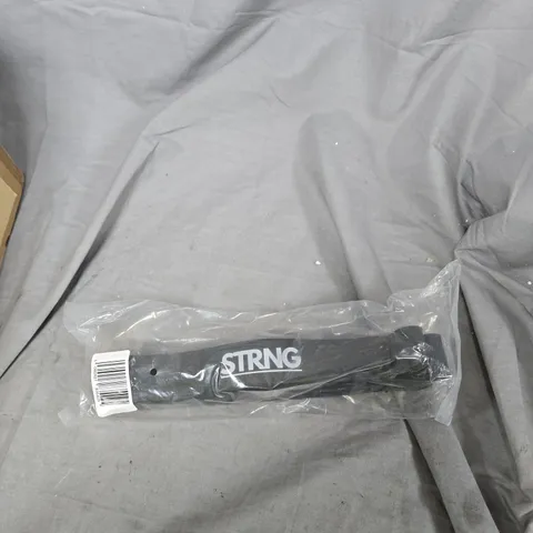 BOX OF APPROXIMATELY 50 RUBBER RESISTANCE BANDS