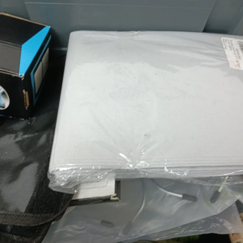 APPROXIMATELY 12 ASSORTED HOUSEHOLD ITEMS TO INCLUDE STAPLEGUN STAPLES, COOLING TOWEL, REPAIR WASHERS, ETC