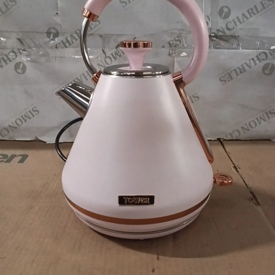 BOXED TOWER 1.7LITRE KETTLE ROSE GOLD EDITION -T10044PNK