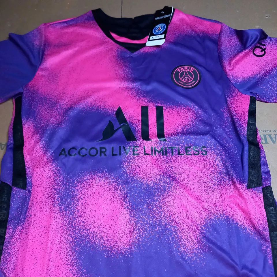 PARIS SAINT GERMAIN FC AWAY KIT SIZE M WITH MESSI 30 