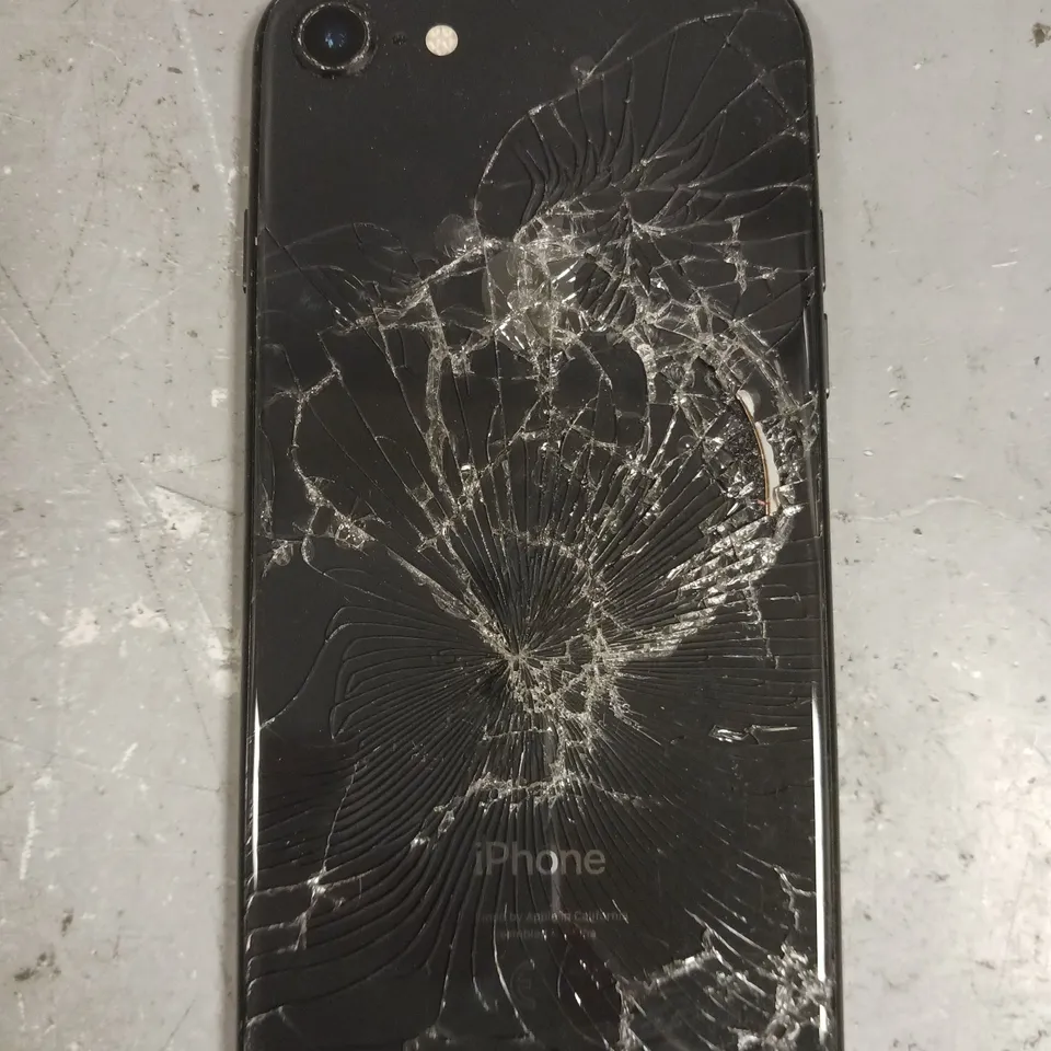 APPLE IPHONE SMARTPHONE - MODEL UNSPECIFIED 