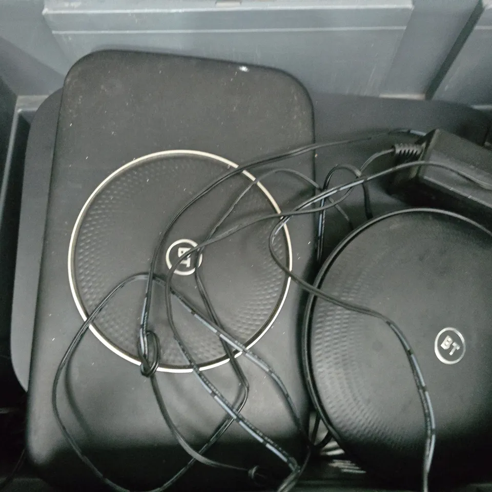 APPROXIMATELY 10 ASSORTED HOUSEHOLD ITEMS TO INCLUDE ROUTERS, CABLES, REMOTES, ETC