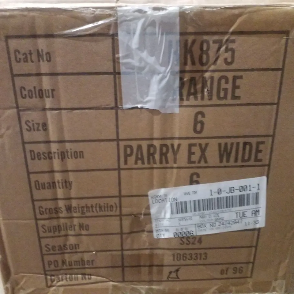 BOX CONTAINING APPROXIMATELY 6 PAIRS OF BRAND NEW SIMPLY BE ORANGE PARRY EX WIDE SANDALS - SIZE 6