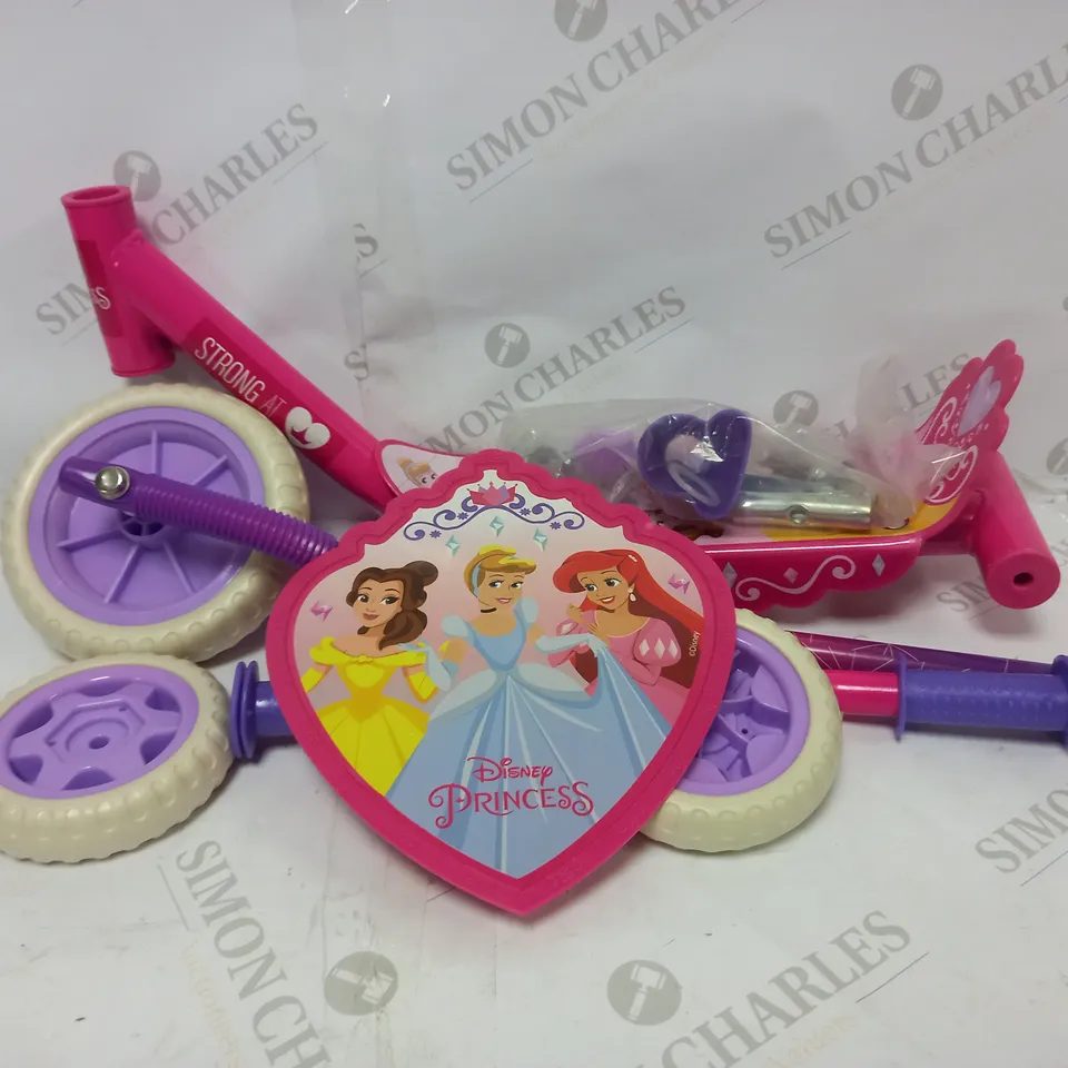 DISNEY PRINCESS DELUXE TRI SCOOTER  RRP £29.99