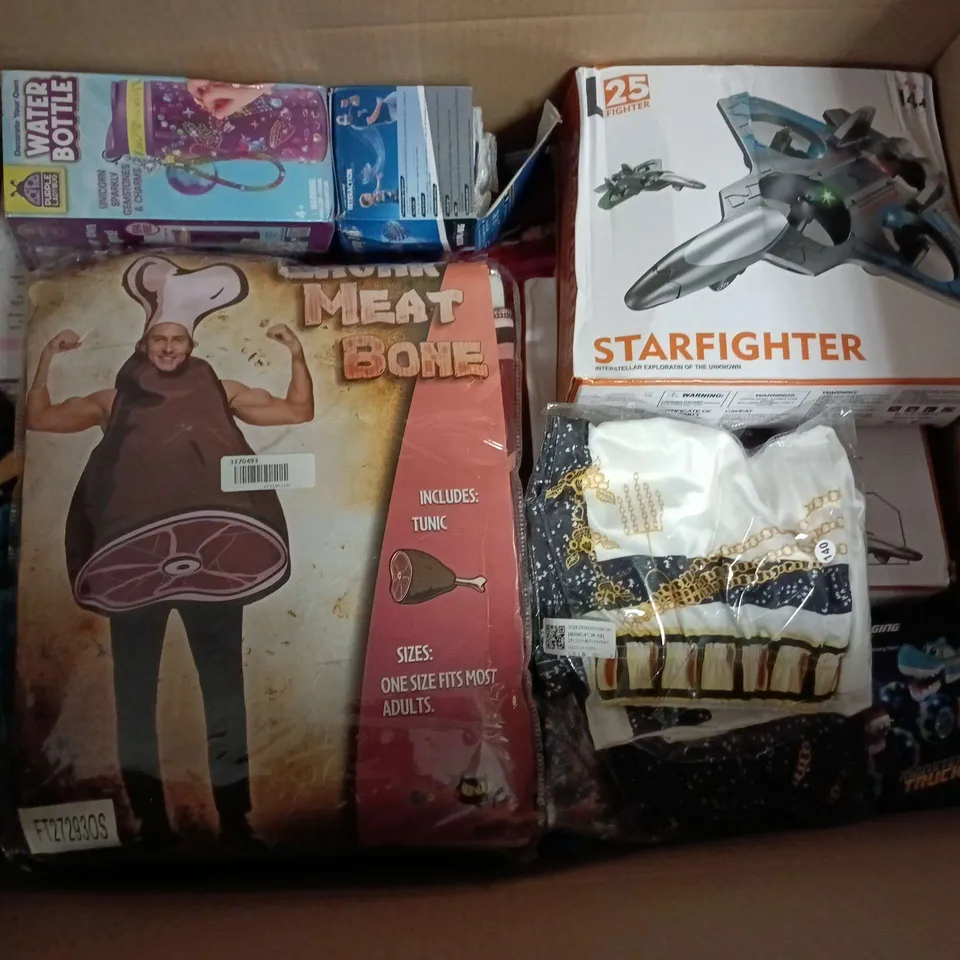APPROXIMATELY 15 ASSORTED TOYS, GAMES, GIFTS AND NOVELTIES TO INCLUDE CHUNK MEAT BONE COSTUME, STARFIGHTER TOY, ANIMAGIC LETS GLO AXOLOTL, ETC - COLLECTION ONLY