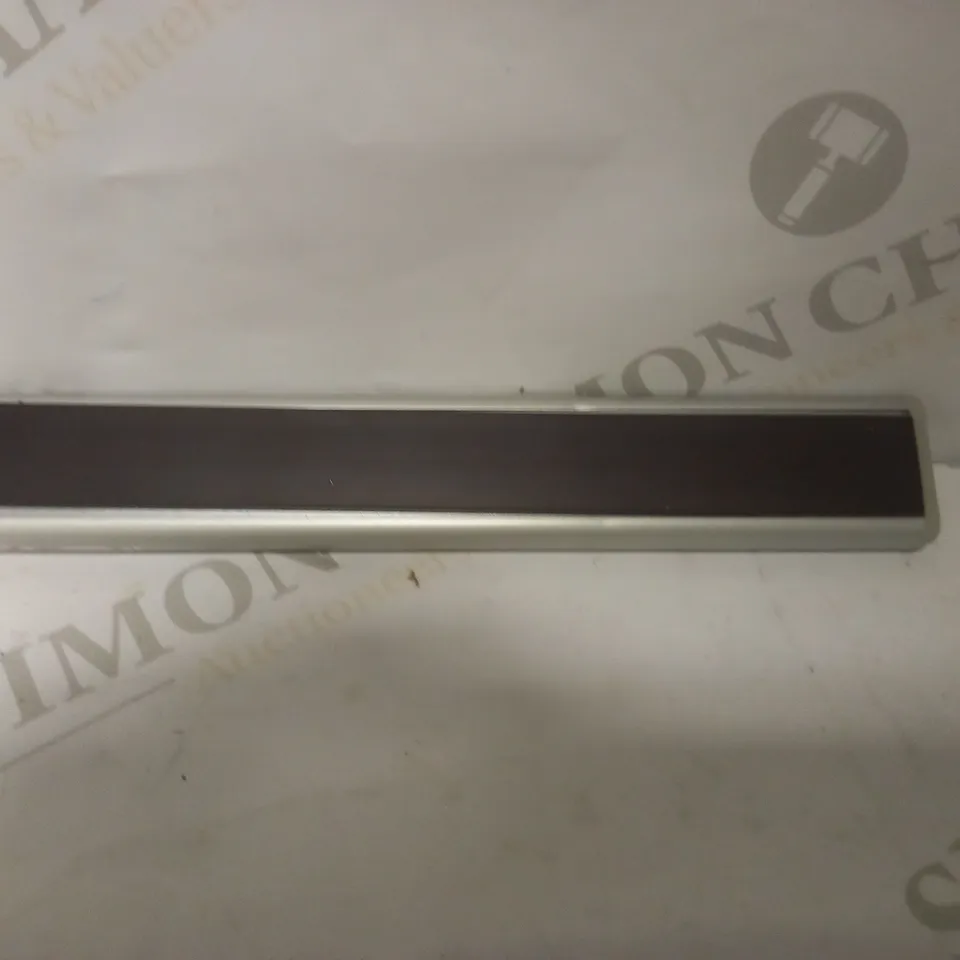 SFIXX BRUSHED ALUMINIUM PIR MOTION SENSOR LIGHTS DUO