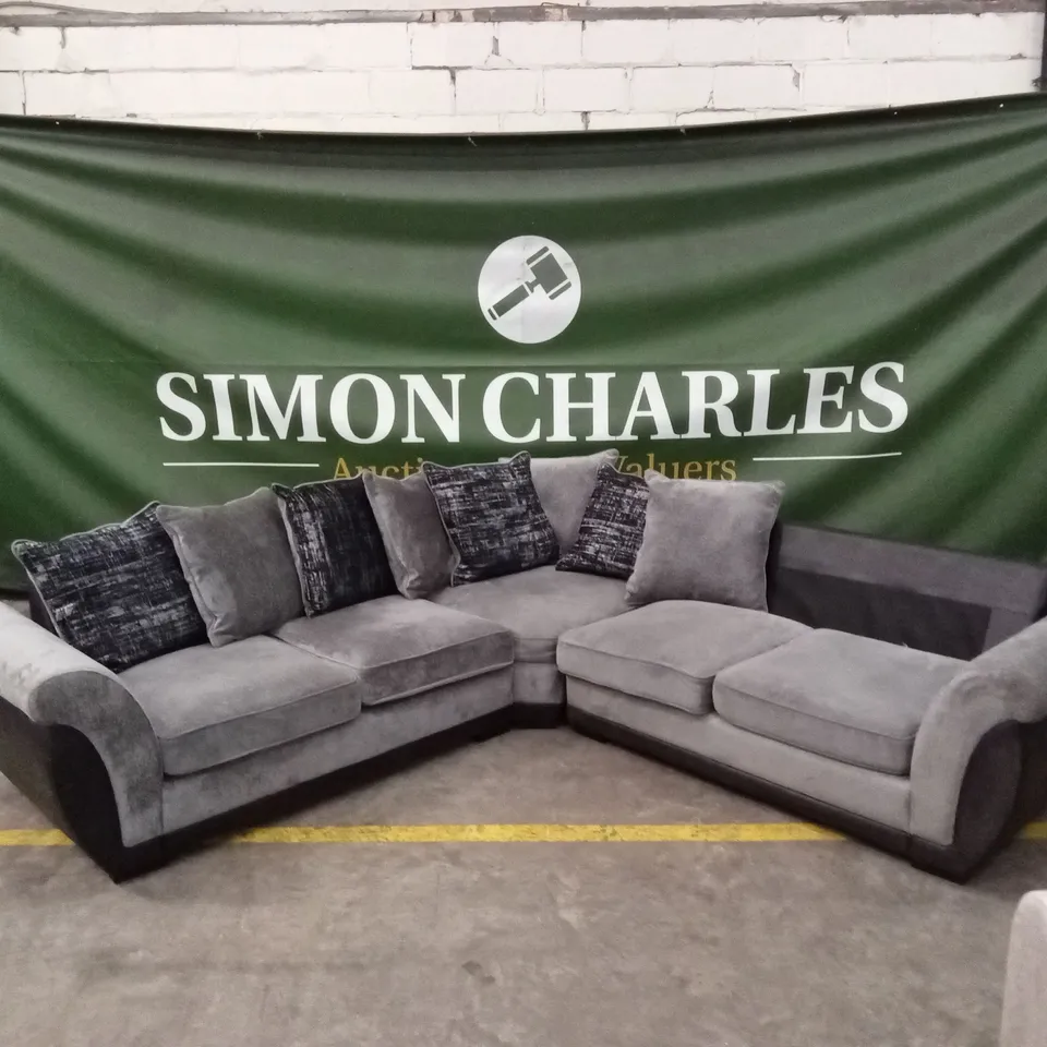 LANA FABRIC AND FAUX LEATHER CORNER GROUP SOFA RRP £1299