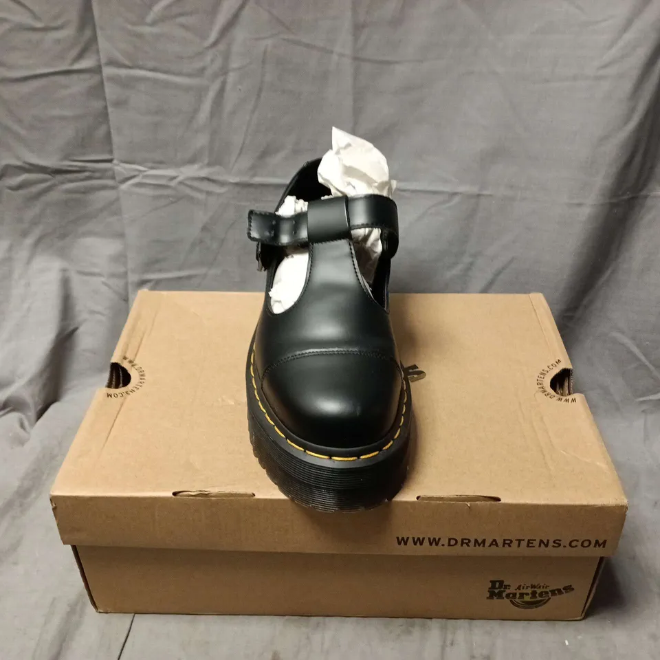 BOXED PAIR OF DR MARTENS BETHAN SHOES IN BLACK - UK 6.5