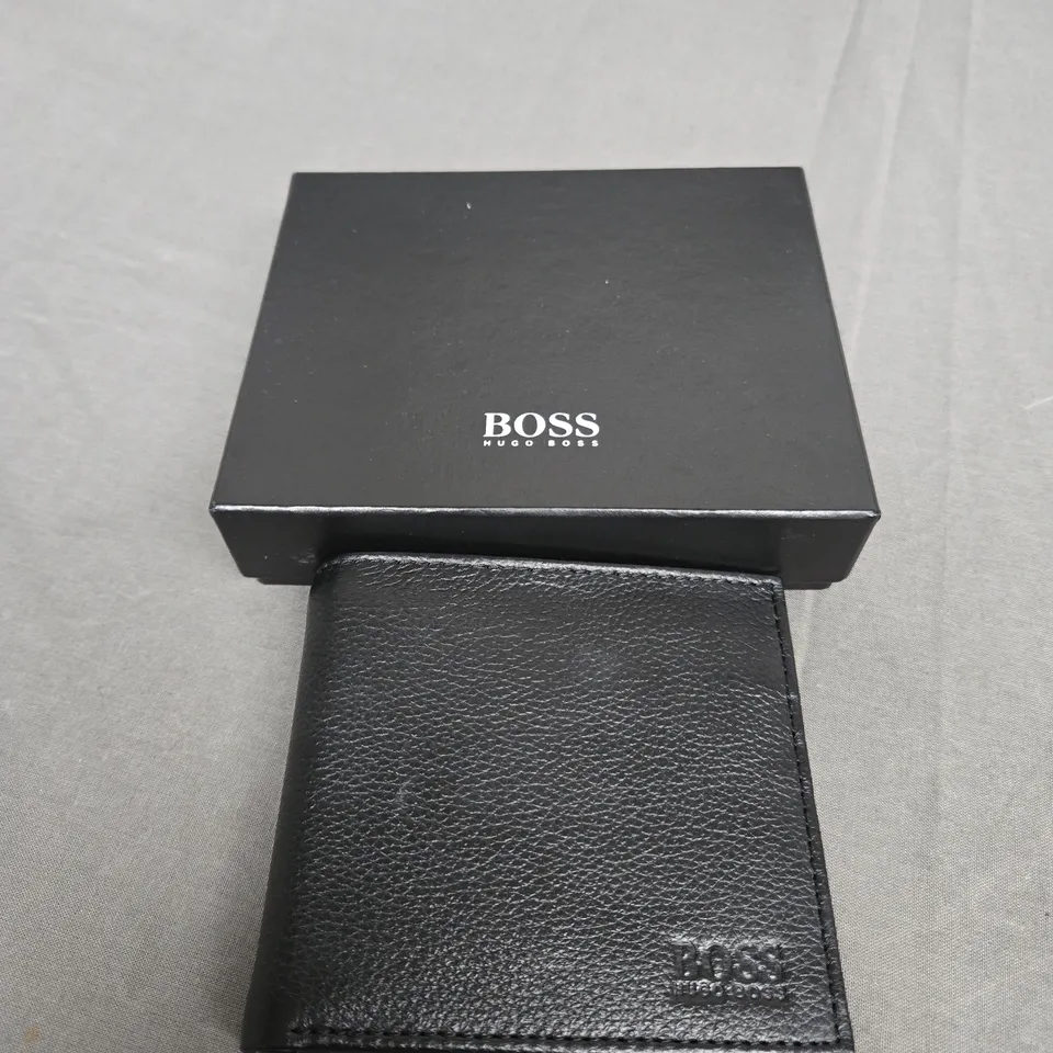 BOXED LEATHER HUGO BOSS WALLET