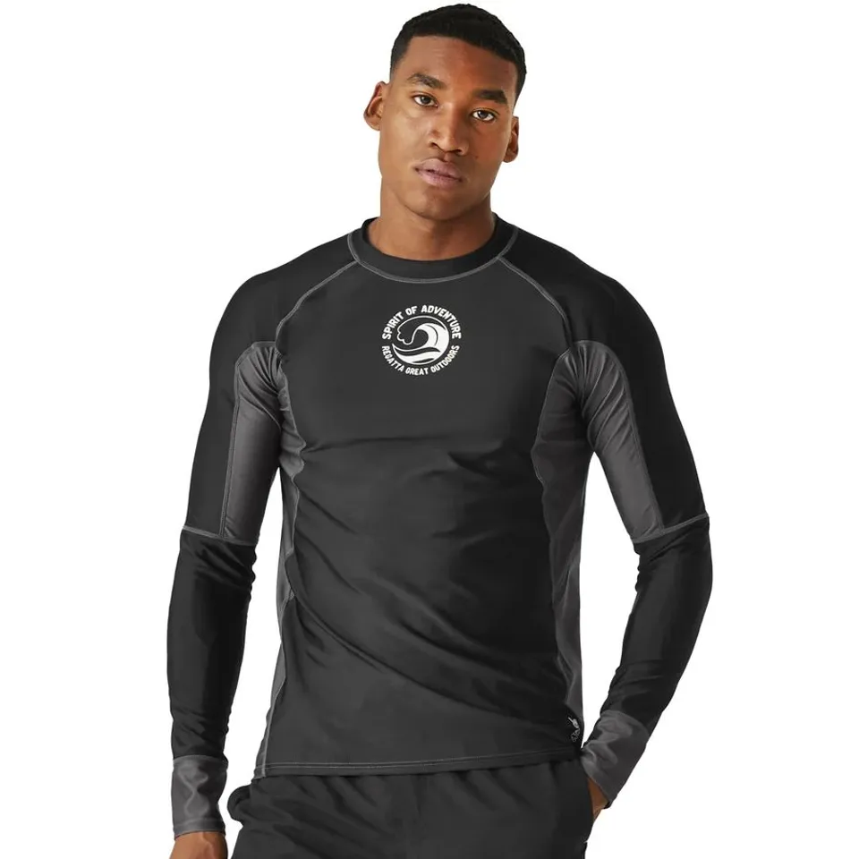 BRAND NEW REGATTA MENS LONG SLEEVE RASH VEST IN BLACK - XXL