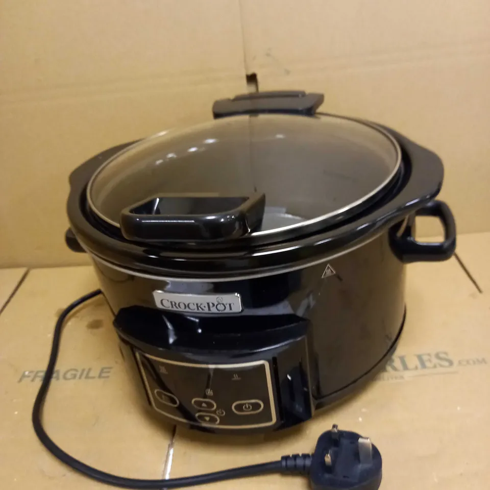 CROCK POT SLOW COOKER 