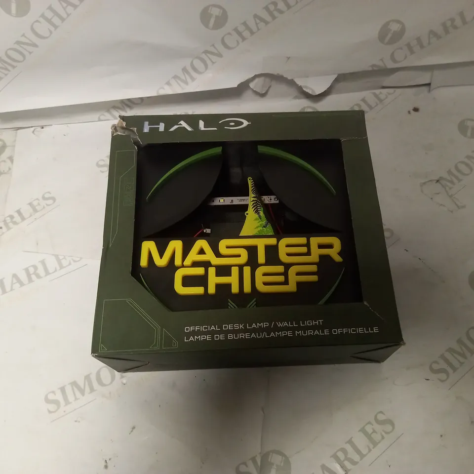HALO MASTER CHIEF OFFICIAL DESK LAMP 