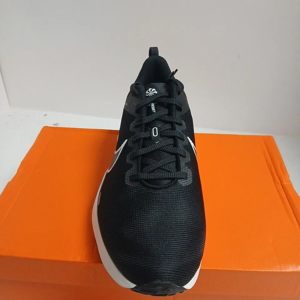 BOXED PAIR OF NIKE DOWNSHIFTER 12 RUNNING SHOES – BLACK/WHITE, UK 10