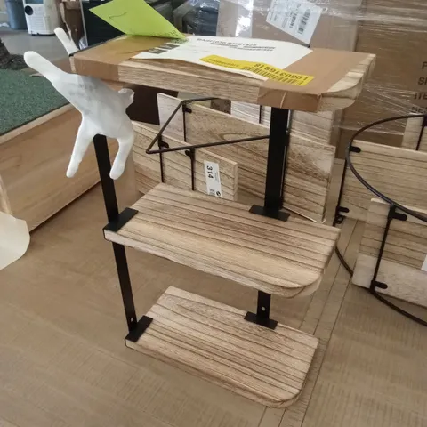 CORNER FLOATING SHELF