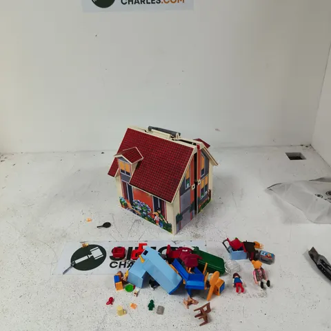 KIDS TOY HOUSE PLAYSET WITH MINI FIGURES