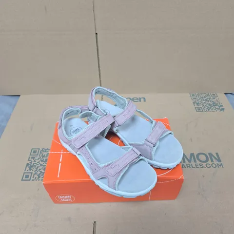 URBAN JACKS  SANDALS – LILAC, UK 6 (EU 39)