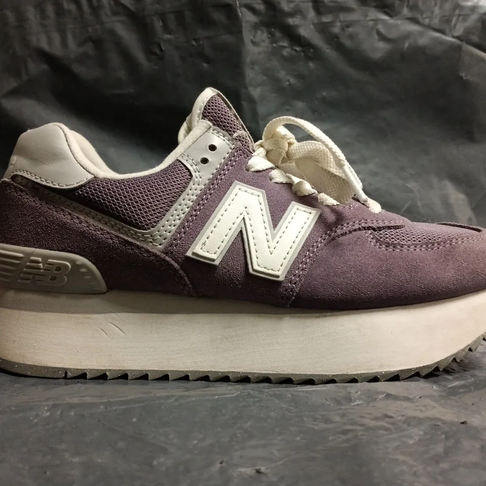 PAIR OF NEW BALANCE 574 TRAINERS IN PURPLE SIZE UK 6