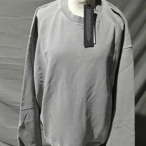 REPRESENT INITIAL SWEATER IN ULTIMATE GREY SIZE MEDIUM  