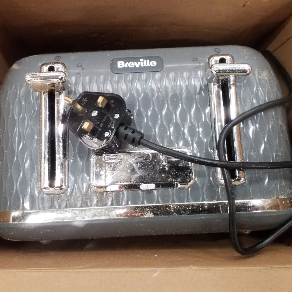 BOXED BREVILLE CURVE 4-SLICE TOASTER WITH HIGH LIFT AND WIDE SLOTS - GREY & CHROME