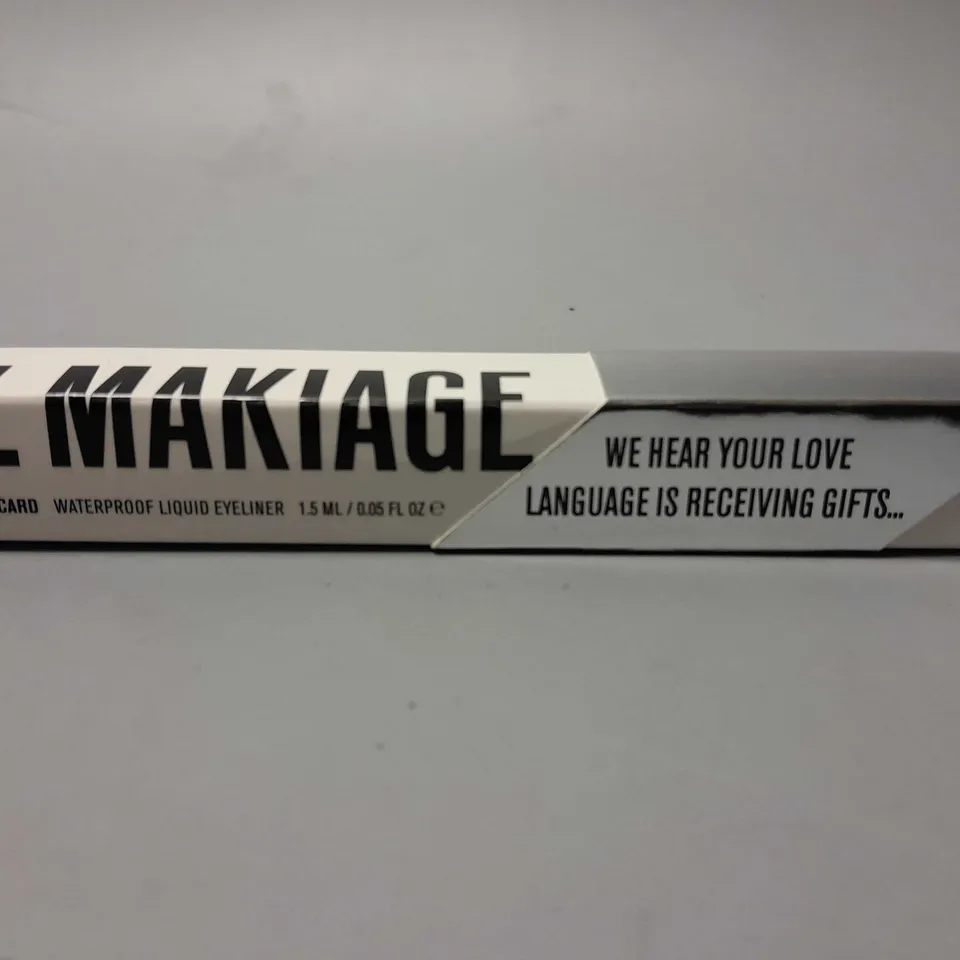 BOXED IL MAKIAGE BLACK CARD WATERPROOF LIQUID EYELINER (1.5ml)