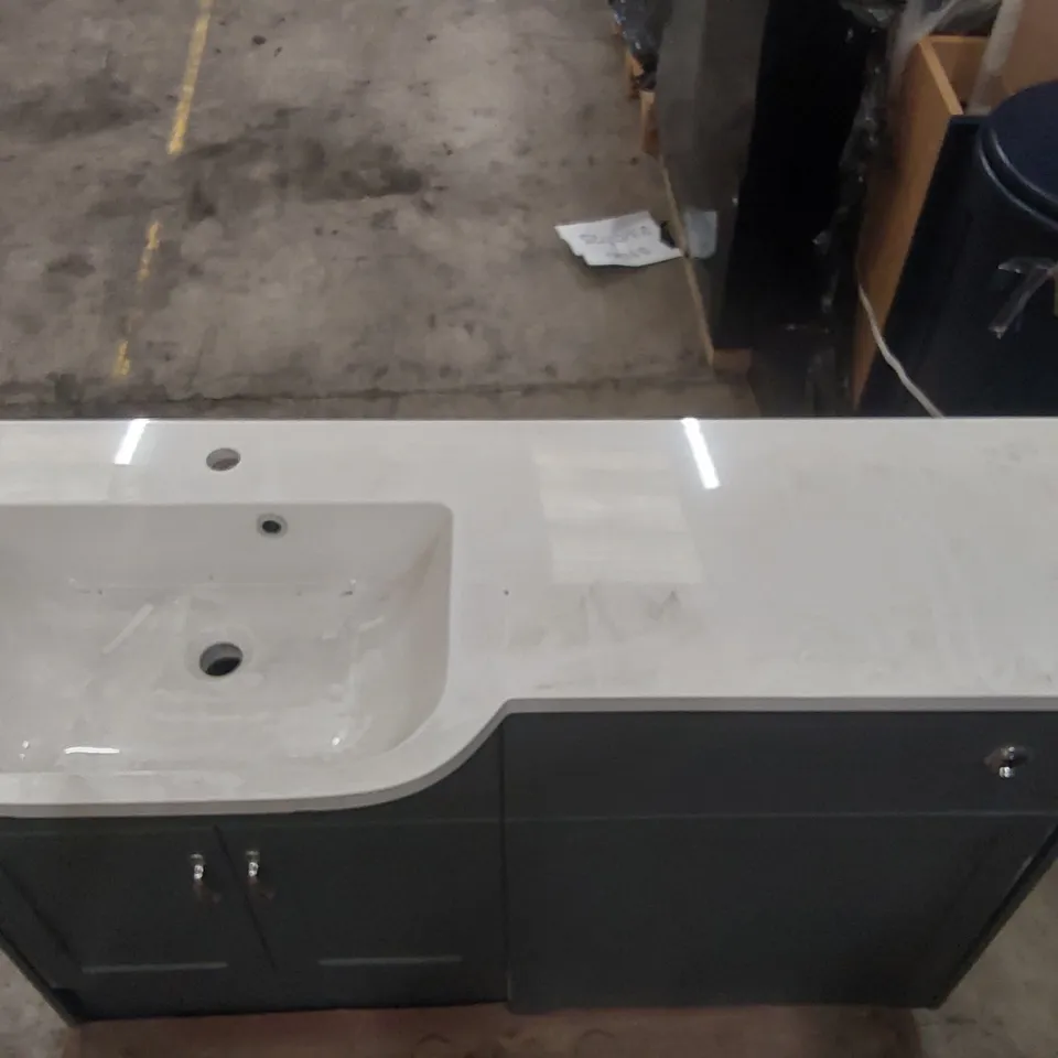 BATHROOM WC VANITY UNIT WITH BASIN 