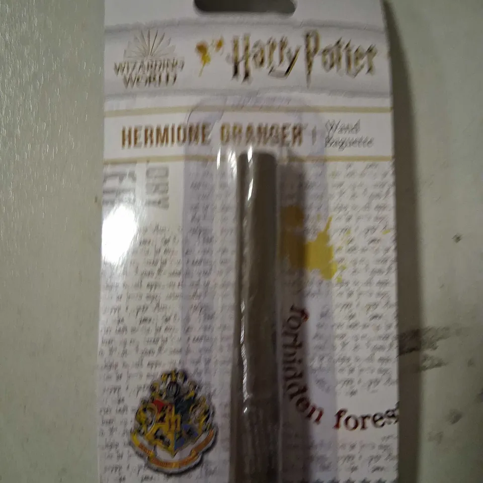 FOUR HARRY POTTER HERMIONE GRANGER WAND – WIZARDING WORLD (RUBIES LICENSED)