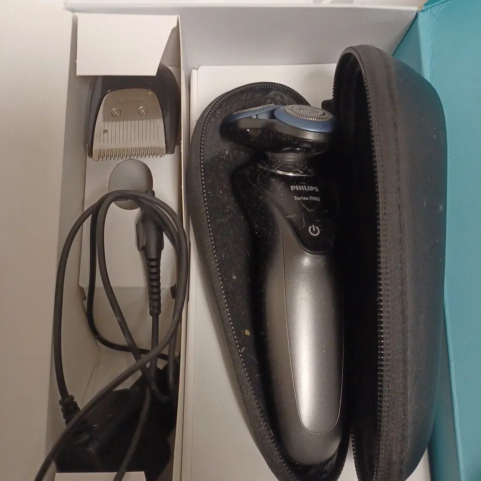 PHILIPS SHAVER 7000 S7960
