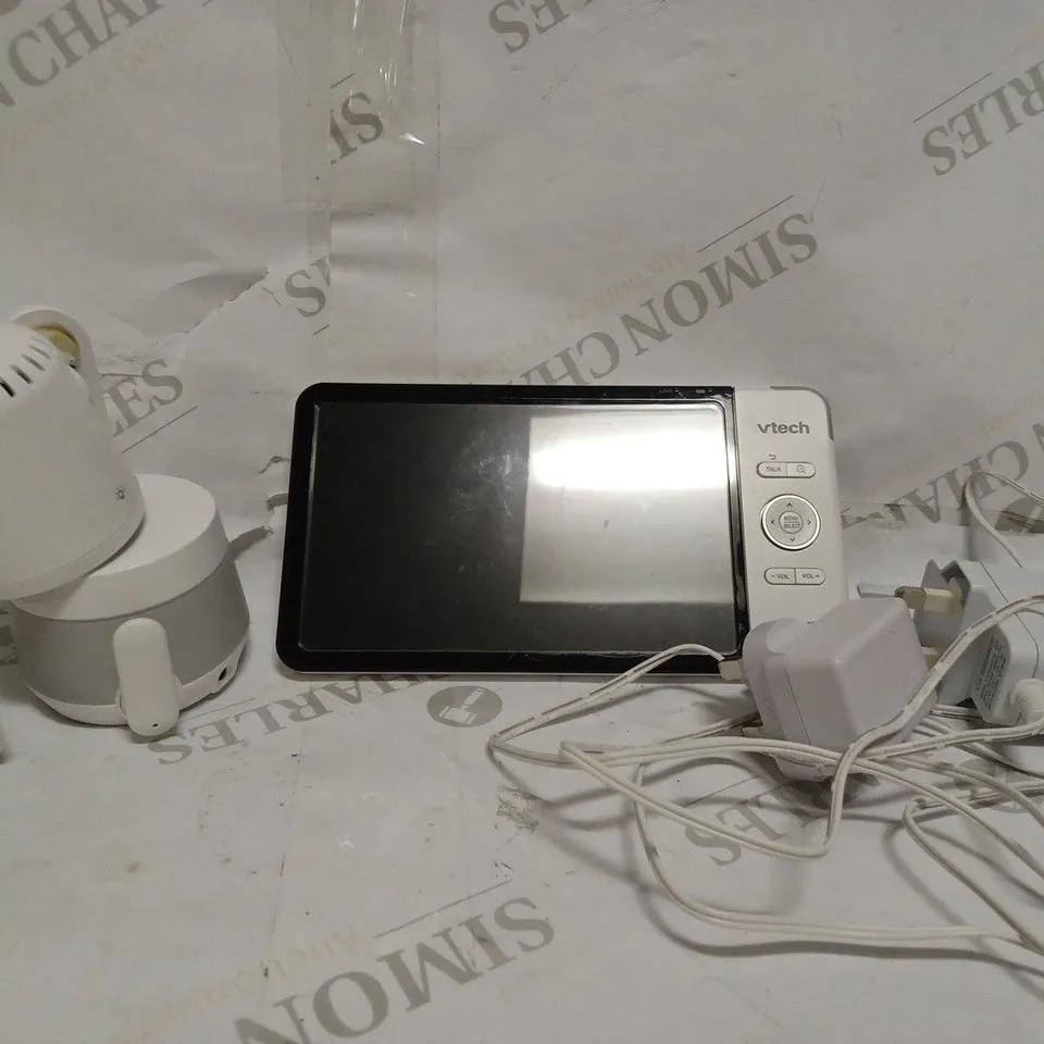 VTECH 7" SMART WIFI PAN AND TILT MONITOR