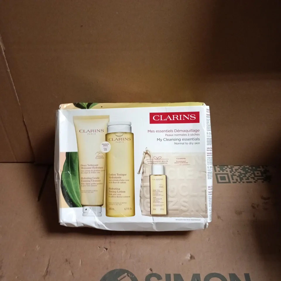 CLARINS MY CLEANSING ESSENTIALS SKINCARE SET – BOXED