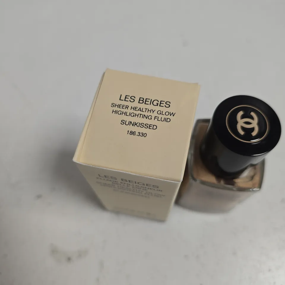 BOXED CHANEL LES BEIGES SHEER HEALTHY GLOW HIGHLIGHTING FLUID SUN-KISSED – 30 ML