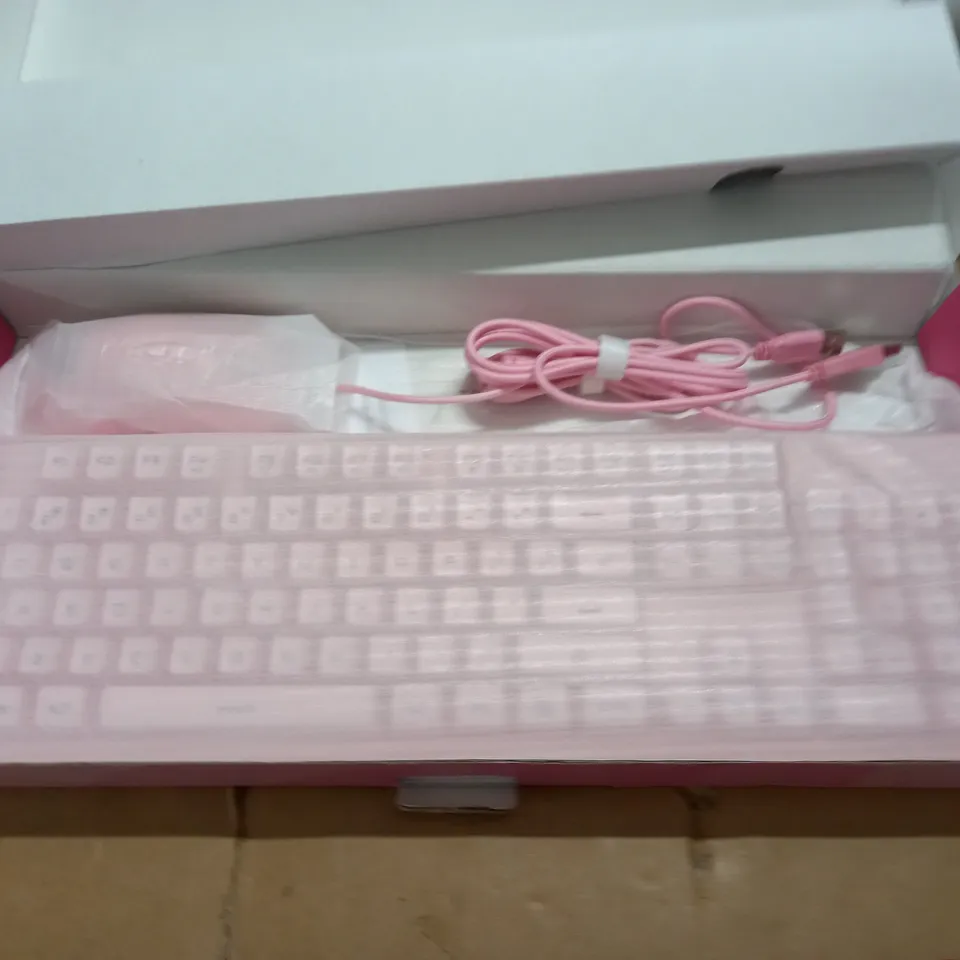 BOXED PINK KEYBOARD AND MOUSE SET