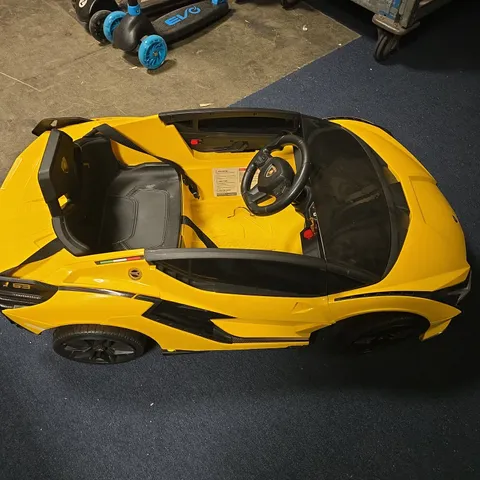 KIDS SIT AND RIDE LAMBORGHINI - COLLECTION ONLY 