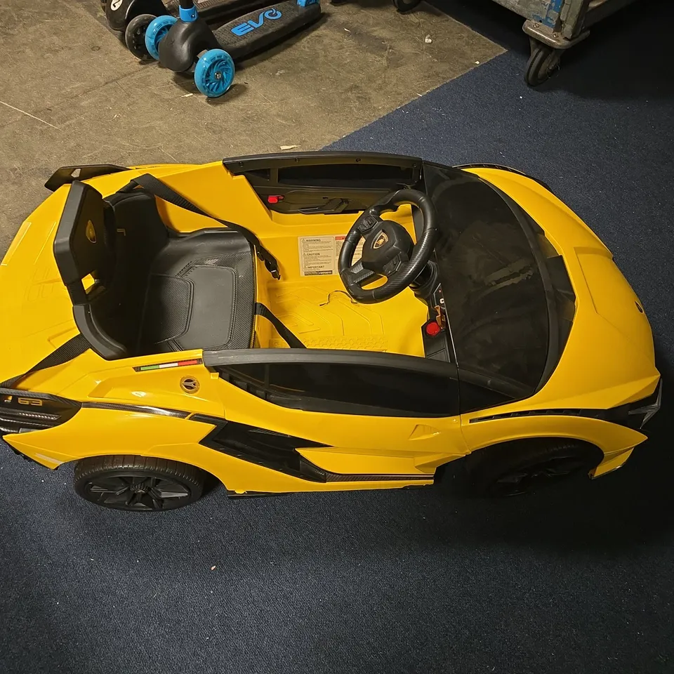 KIDS SIT AND RIDE LAMBORGHINI - COLLECTION ONLY 