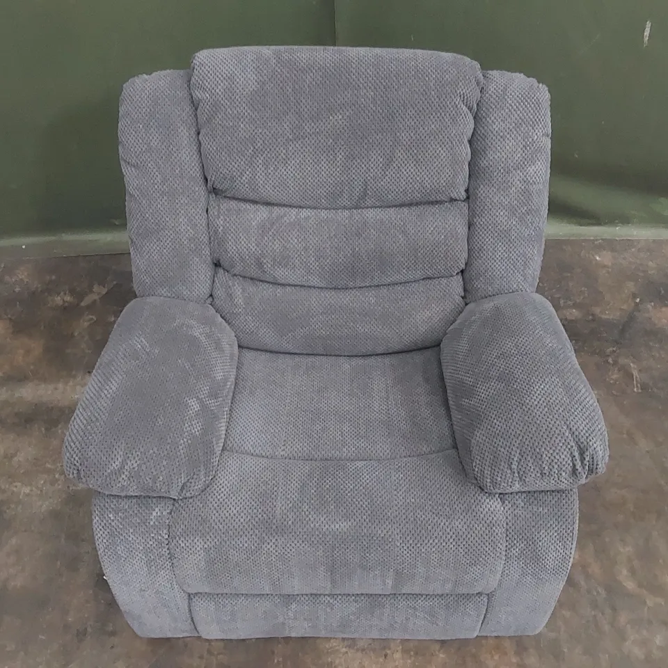 QUALITY DESIGNER FABRIC UPHOLSTERED MANUAL RECLINER ARMCHAIR 