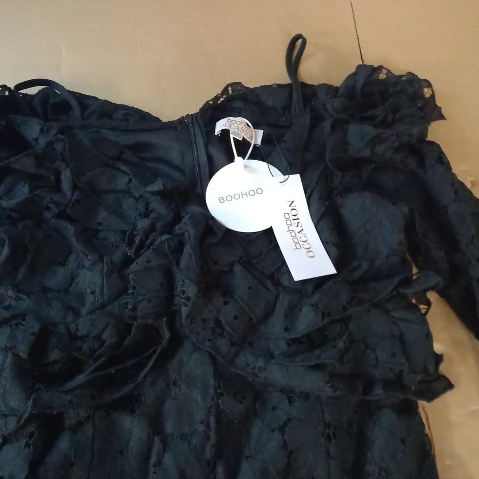BOOHOO LACE RUFFLE MIDI BRIDESMAID DRESS - 12