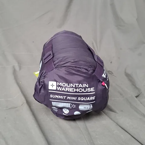 BAGGED MOUNTAIN WAREHOUSE SUMMIT MINI SQUARE SLEEPING BAG - PURPLE