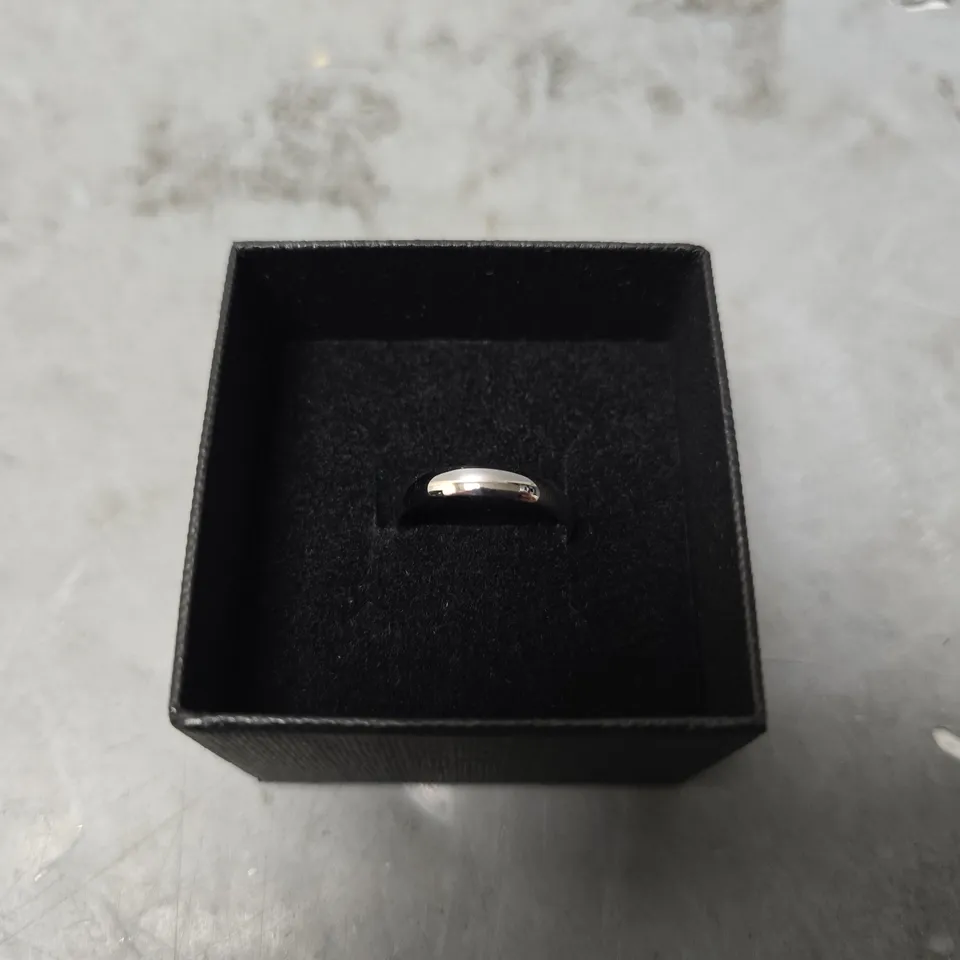 THE LOVE COLLECTION 9CT WHITE GOLD PERSONALISED BAND RING 3M - SIZE UNSPECIFIED 