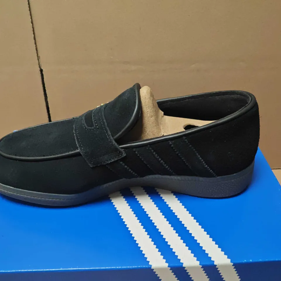 ADIDAS HANDBALL SPEZIAL LOAFER W – BLACK NUBUCK, UK 5 (EU 38) – BOXED