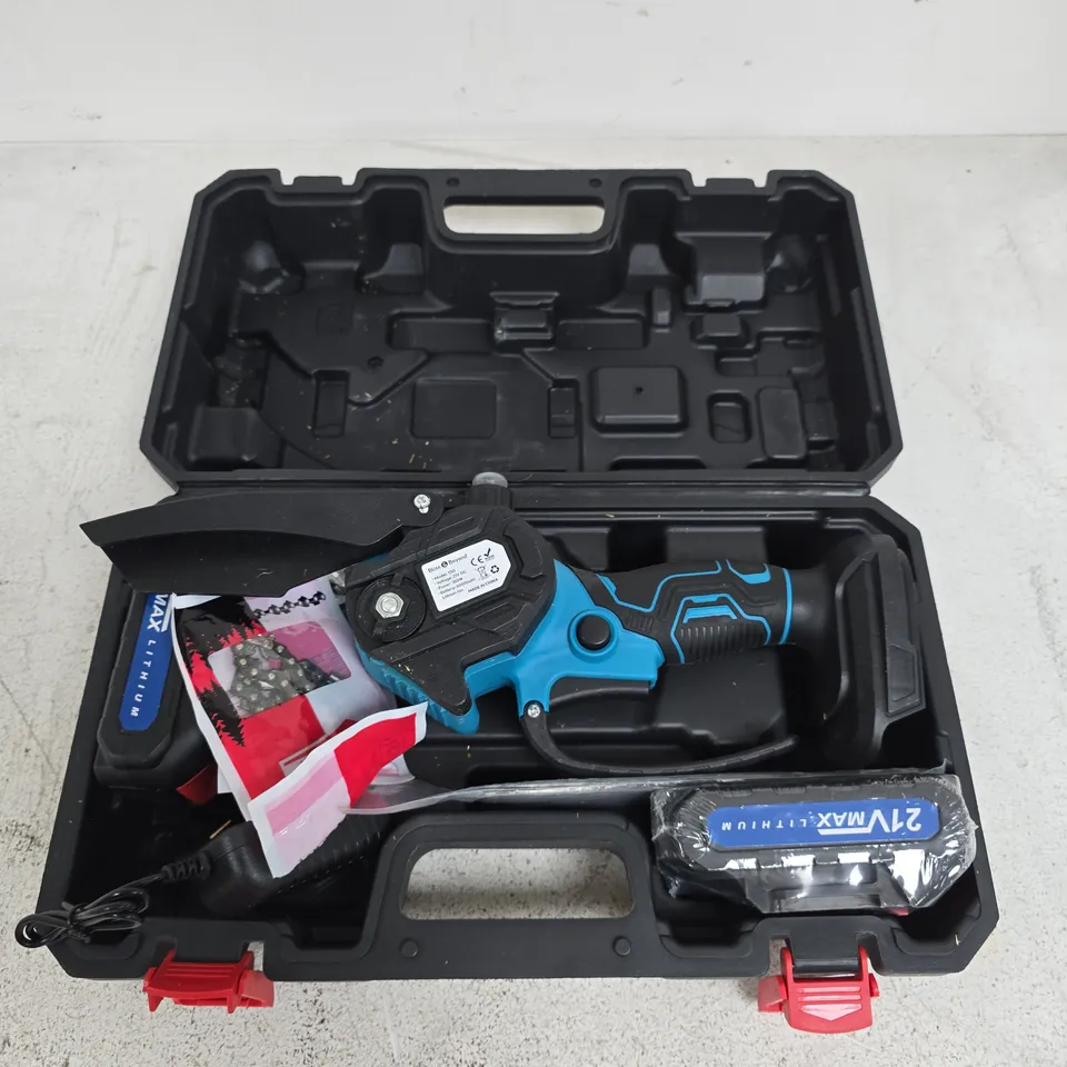 BOXED BLISS & BEYOND MINI ELECTRIC CHAINSAW