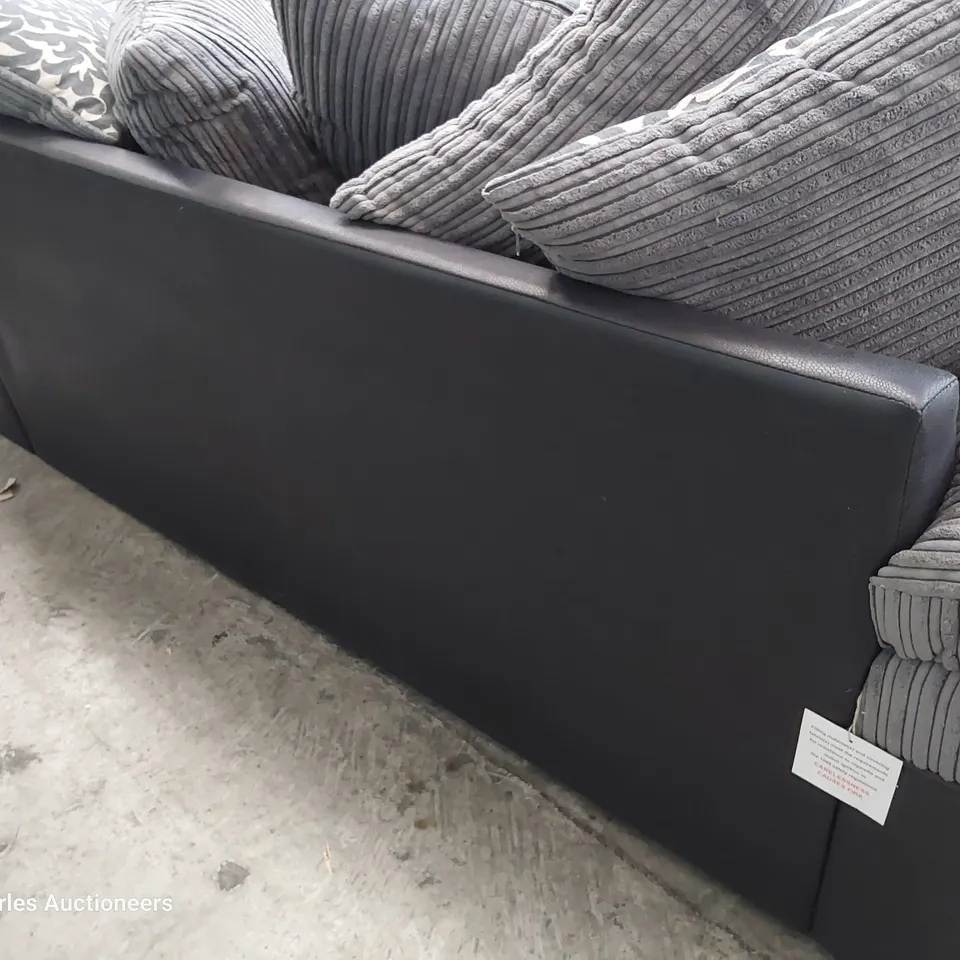 DESIGNER THREE SEATER SOFA WITH SCATTER CUSHIONS GREY JUMBO CHORD & BLACK FAUX LEATHER 