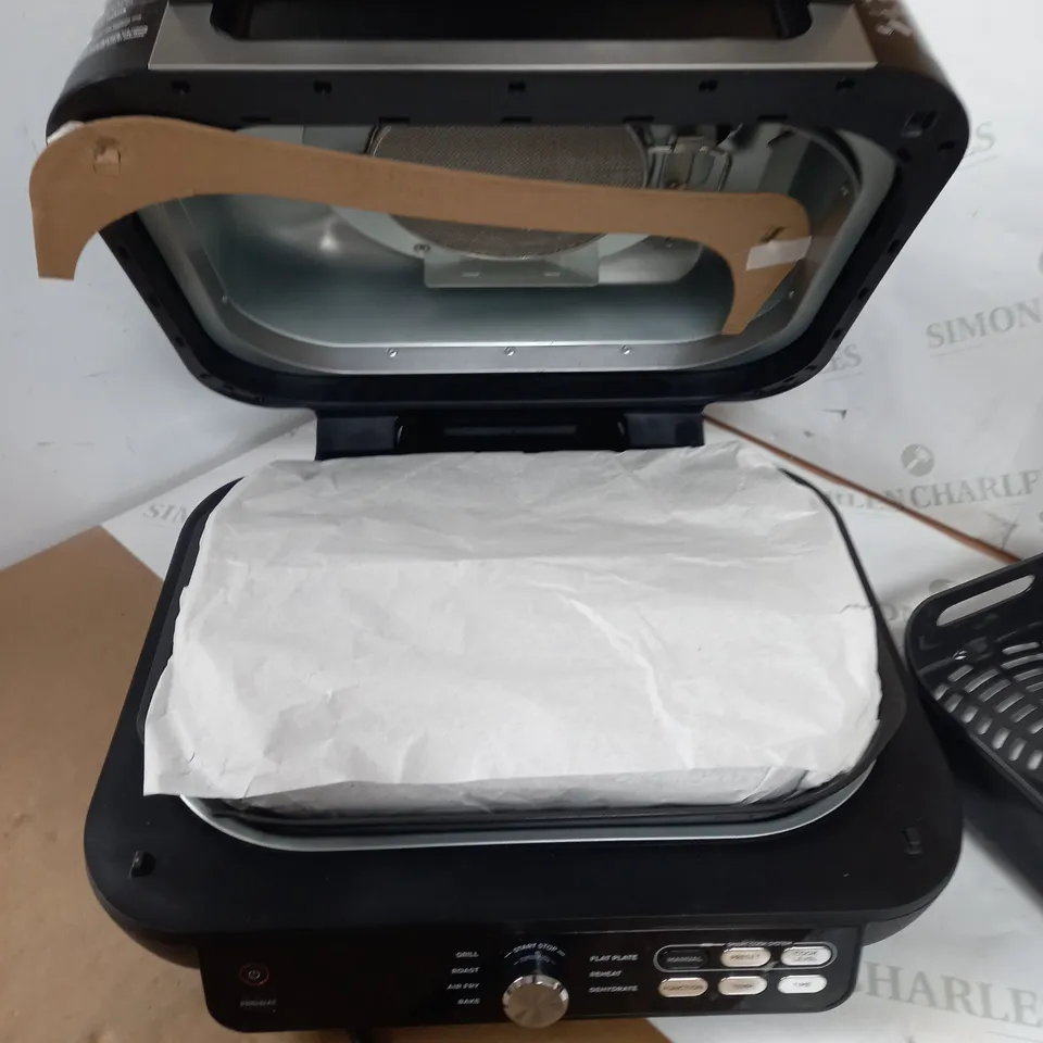 NINJA FOODIE MAX PRO - HEALTH GRILL, FLAT PLATE & AIR FRYER