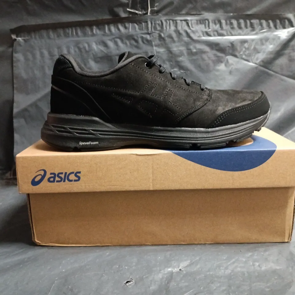 BOXED PAIR OF ASICS GEL-ODYS SHOES IN BLACK SIZE UK 4.5