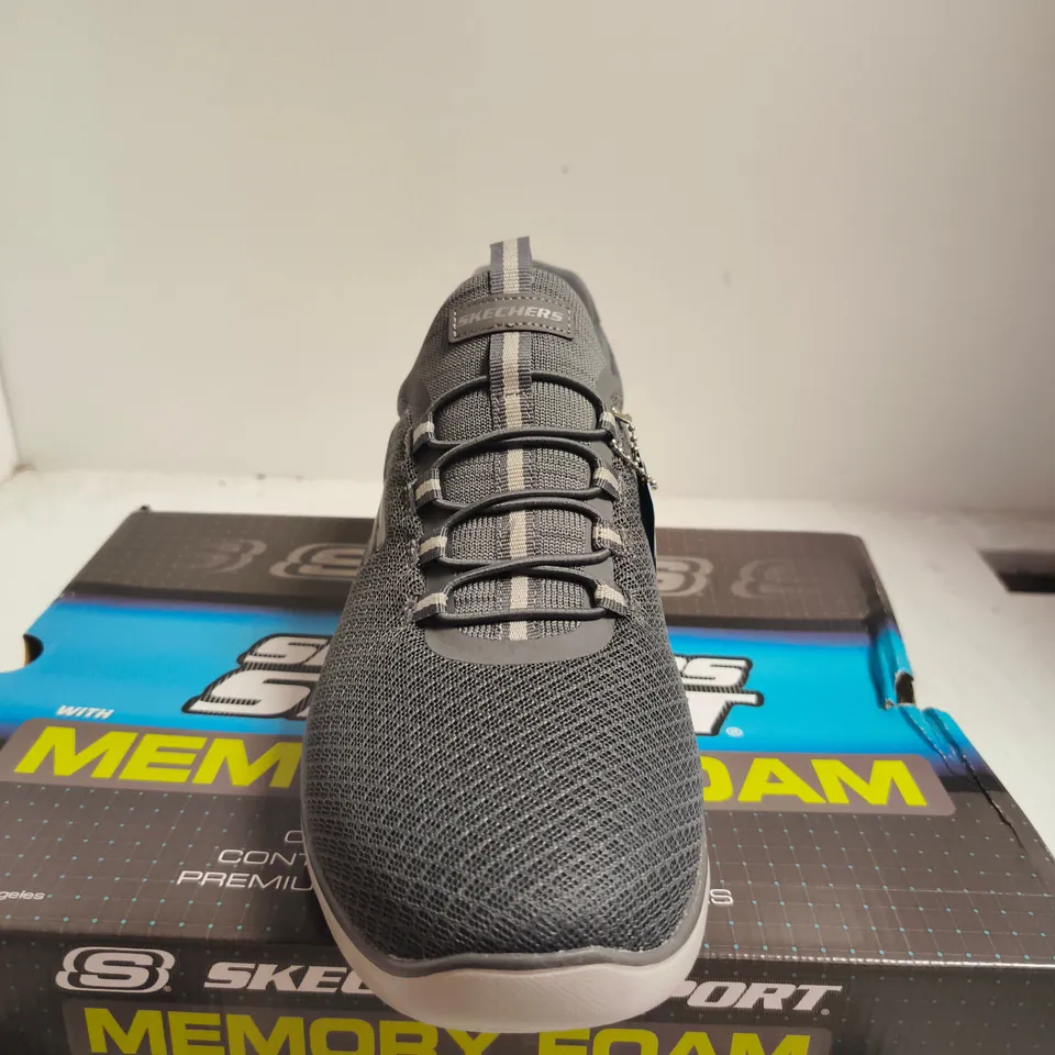 BOXED PAIR OF SKECHERS SPORT MEMORY FOAM MEN'S TRAINERS – UK 10
