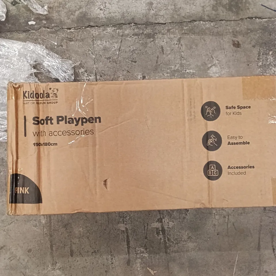 BOXED PLAY PEN