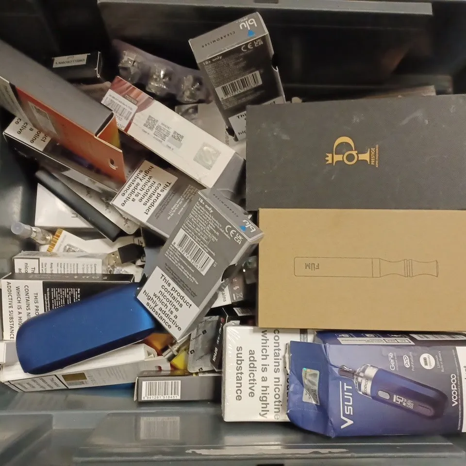 BOX OF APPROX 30 ASSORTED ITEMS TO INCLUDE - SEALED VAPORESSO GENPT60 - GLO HYPER X2 - ASPIRE POCKEX KIT SEALED ECT 