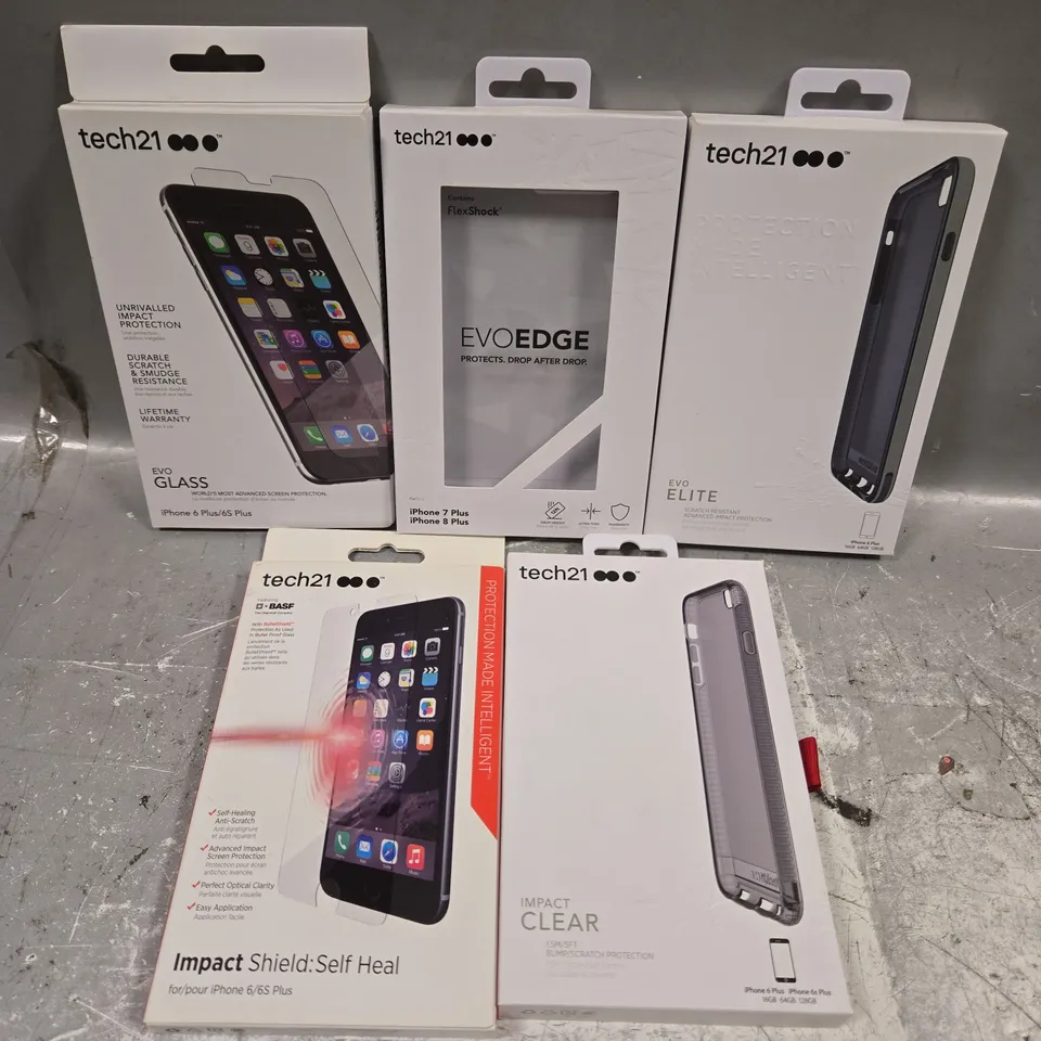 A LARGE QUANTITY OF ASSORTED TECH21 PRODUCTS TO INCLUDE IPHONE 6/6S PLUS SCREEN PROTECTOR, IPHONE 7 PLUS/IPHONE 8 PLUS CASE, ETC 